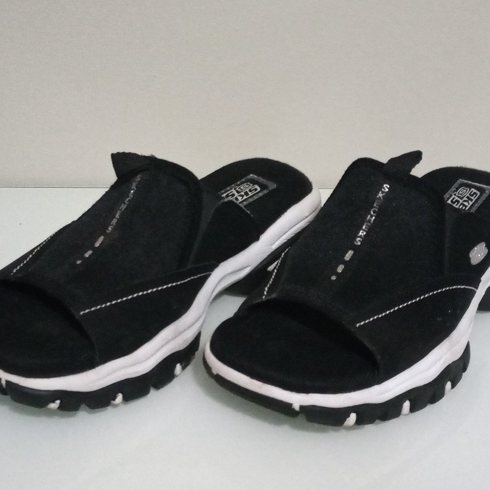 Sketchers Open Heeled Sandals Size 6